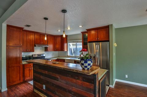 1104 Valley Oak Dr, Winters, CA 95694 photo 9