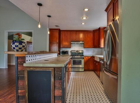 1104 Valley Oak Dr, Winters, CA 95694 photo 10