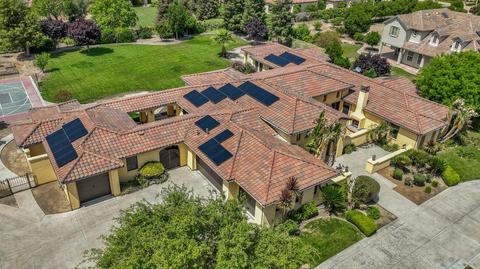 28065 Blossom Ln, Tracy, CA 95304 photo 3