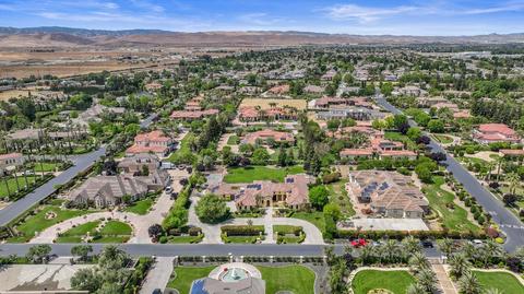 28065 Blossom Ln, Tracy, CA 95304 photo 9