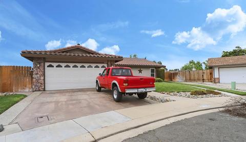 1017 Zinfandel Pl, Modesto, CA 95351 photo 3