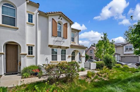 3624 Ramita Ter, Davis, CA 95618 photo 2
