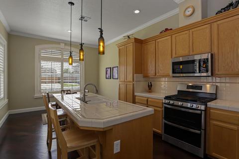 1974 Alghero Dr, Manteca, CA 95336 photo 9