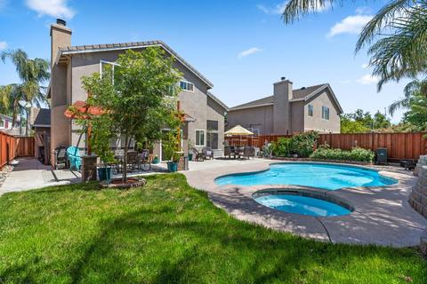 744 Tom Fowler Ct, Tracy, CA 95377 photo 4