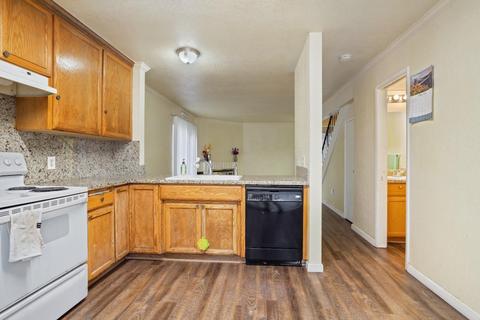 348 Wayside Dr, Turlock, CA 95380 photo 18