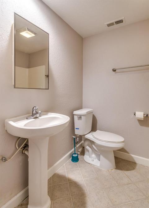 2721 Gunn Rd, Carmichael, CA 95608 photo 32