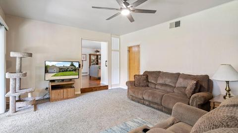 560 Maxwell Ln, Lathrop, CA 95330 photo 20