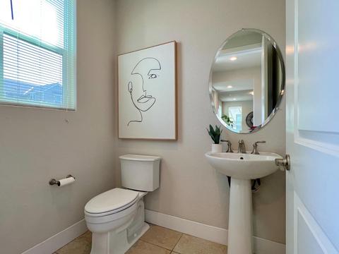 1681 Heirloom St, Davis, CA 95616 photo 7