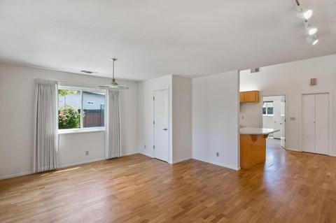 308 Village Cir, Winters, CA 95694 photo 7