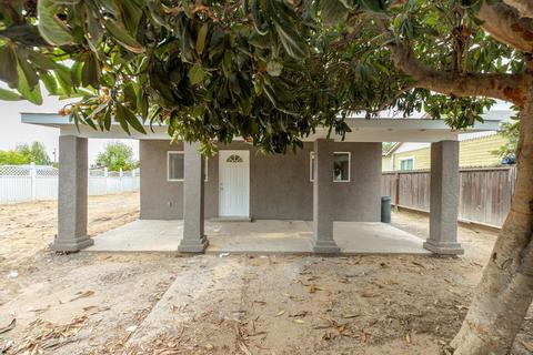 5413 Clark St, Keyes, CA 95328 photo 5