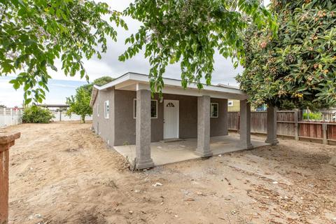 5413 Clark St, Keyes, CA 95328 photo 1