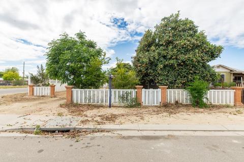 5413 Clark St, Keyes, CA 95328 photo 3
