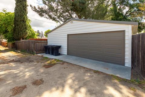 610 N Stockton Ave, Ripon, CA 95366 photo 24