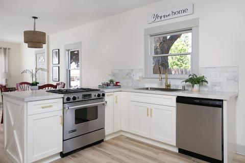 610 N Stockton Ave, Ripon, CA 95366 photo 4