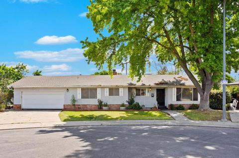 1304 Allen Ct, Modesto, CA 95350 photo 1