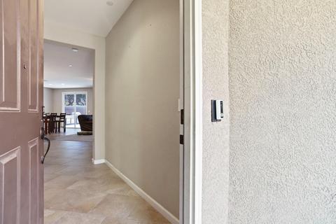 2323 Maple Hollow Ln, Manteca, CA 95336 photo 7