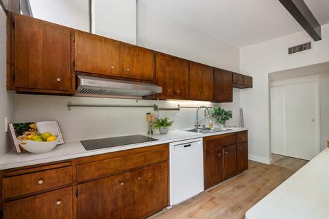1030 Fordham Dr, Davis, CA 95616 photo 9
