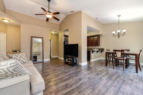 8408 Falcon View Dr, Antelope, CA 95843 photo 7