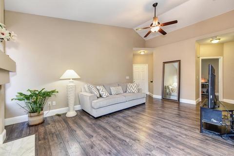 8408 Falcon View Dr, Antelope, CA 95843 photo 4