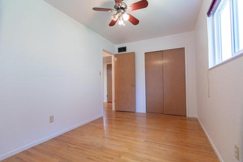 2208 W Walnut, Lodi, CA 95242 photo 32