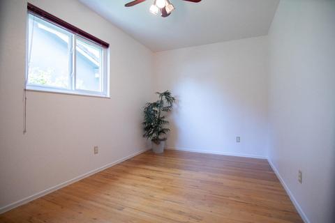 2208 W Walnut, Lodi, CA 95242 photo 31