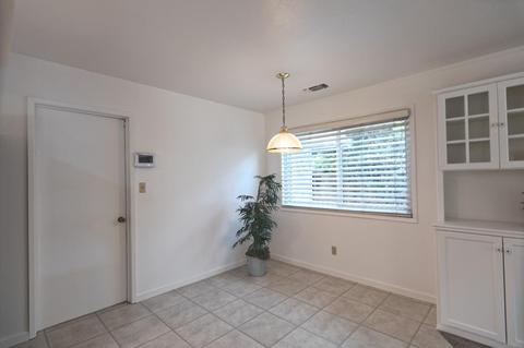 2208 W Walnut, Lodi, CA 95242 photo 12
