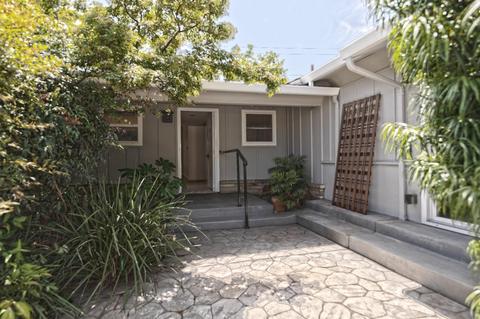 2208 W Walnut, Lodi, CA 95242 photo 3