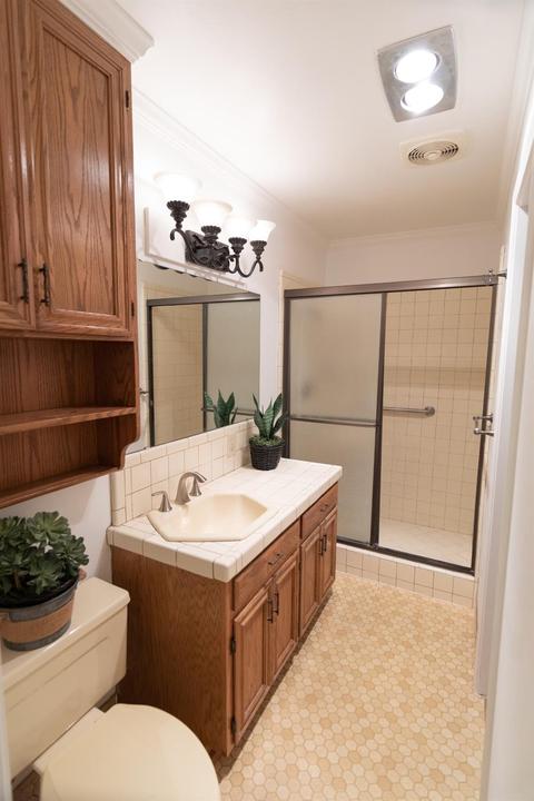 2208 W Walnut, Lodi, CA 95242 photo 42