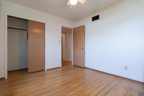 2208 W Walnut, Lodi, CA 95242 photo 28