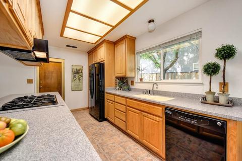 3426 Riverdale Way, Carmichael, CA 95608 photo 15