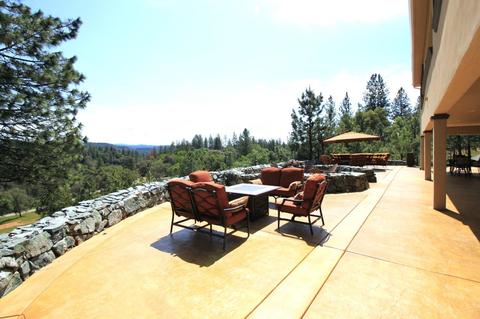 697 Roland Ln, Applegate, CA 95703 photo 2