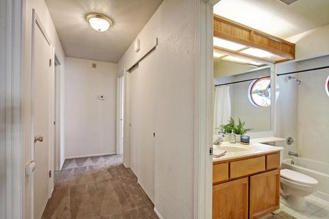 8236 Sanderson Ct, Antelope, CA 95843 photo 6