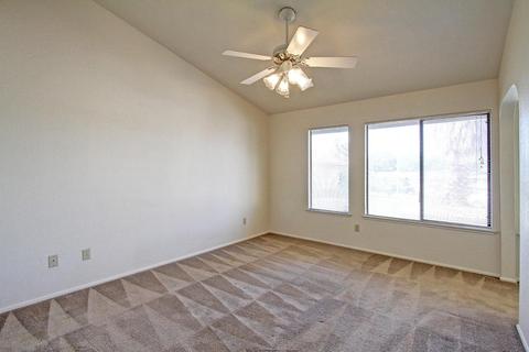 8236 Sanderson Ct, Antelope, CA 95843 photo 11