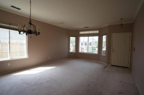 3320 Spring Garden Dr, Turlock, CA 95382 photo 7