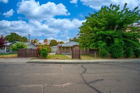 1675 Laurel Ave, Merced, CA 95341 photo 2