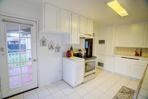 1675 Laurel Ave, Merced, CA 95341 photo 11