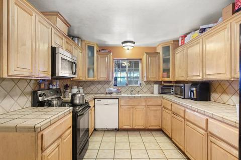 516 Ribier Ave, Modesto, CA 95350 photo 12