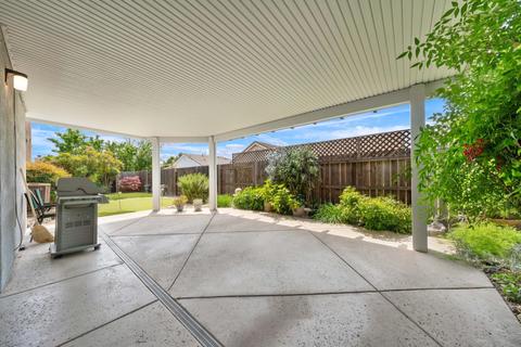 8524 Arrowroot Cir, Antelope, CA 95843 photo 30