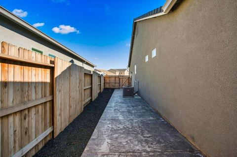 2033 Laffranchi Ln, Manteca, CA 95337 photo 15