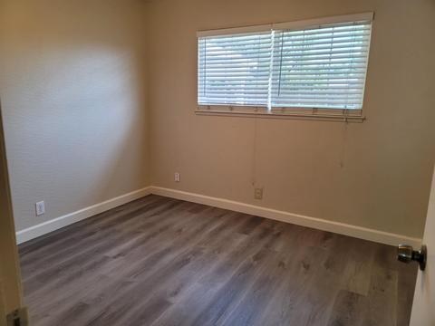 2248 E Orangeburg Ave, Modesto, CA 95355 photo 10