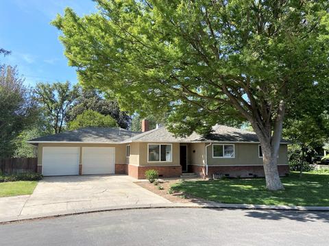 1006 Ashford Ct, Modesto, CA 95350 photo 2