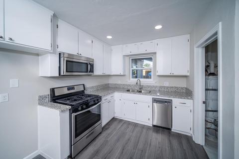 1694 Laurel Ave, Merced, CA 95341 photo 48