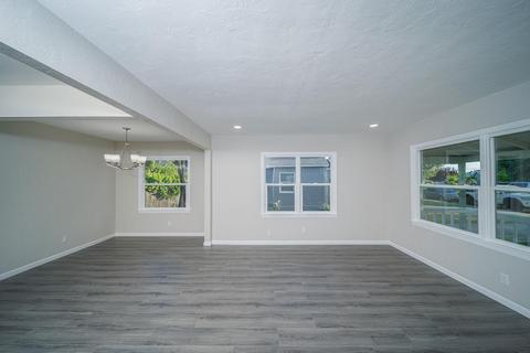 1694 Laurel Ave, Merced, CA 95341 photo 52