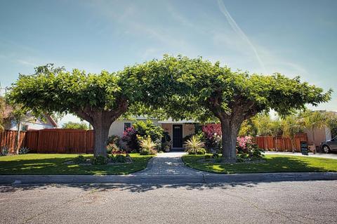 1109 Sonora St, Madera, CA 93638 photo 1