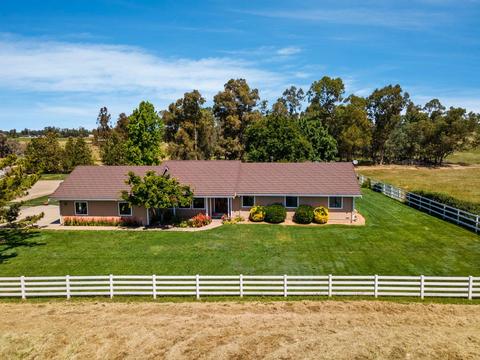 4103 E Collier Rd, Acampo, CA 95220 photo 1