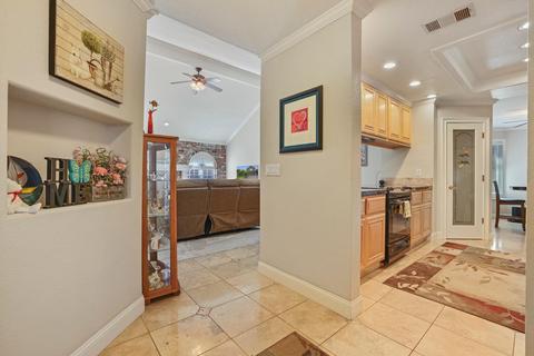 300 Evergreen Dr, Lodi, CA 95242 photo 8