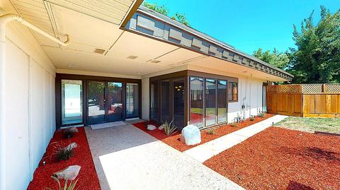 941 Oregon Dr, Merced, CA 95340 photo 4