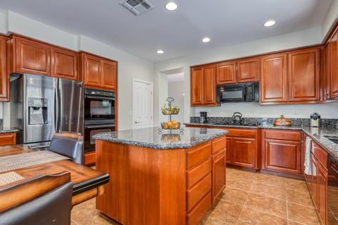 320 Marsh Hawk Dr, Folsom, CA 95630 photo 12