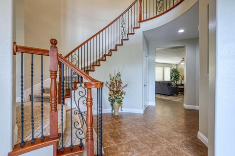 320 Marsh Hawk Dr, Folsom, CA 95630 photo 5