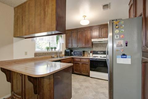 1142 Auburn Dr, Davis, CA 95616 photo 9